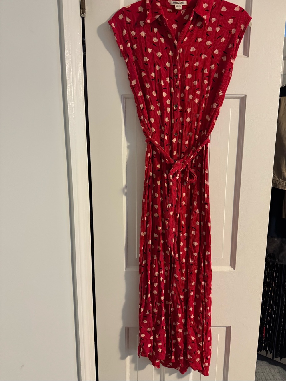 Red Button-Front Billabong Maxi Dress with White Flower Print